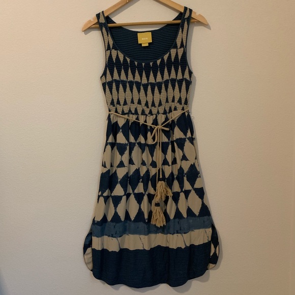 Anthropologie Dresses & Skirts - Comfy Anthropologie Knee Length Geometric Dress